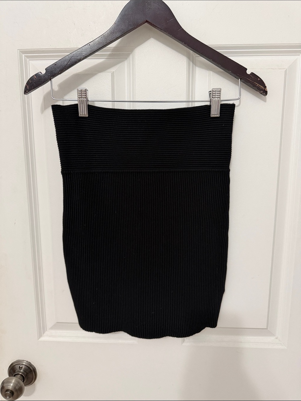 House of Harlow 1960 Black Ribbed Pencil Skirt size medium